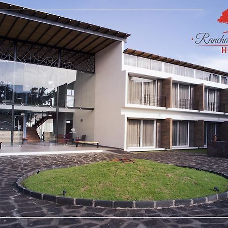 Hotel Rancho Tabachines Zitácuaro Buitenkant foto