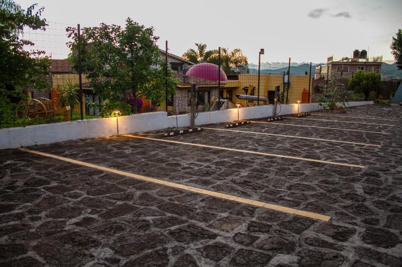 Hotel Rancho Tabachines Zitácuaro Buitenkant foto