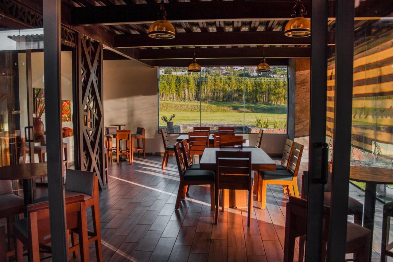 Hotel Rancho Tabachines Zitácuaro Buitenkant foto