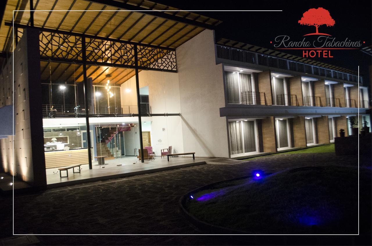 Hotel Rancho Tabachines Zitácuaro Buitenkant foto